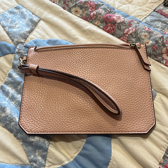 Anne Klein blush pink clutch/ wristlet - Picture 4 of 4